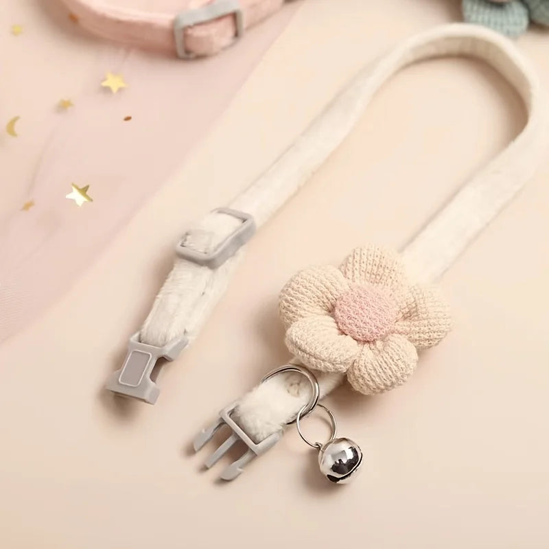 Cat Collar with Cute Flower.